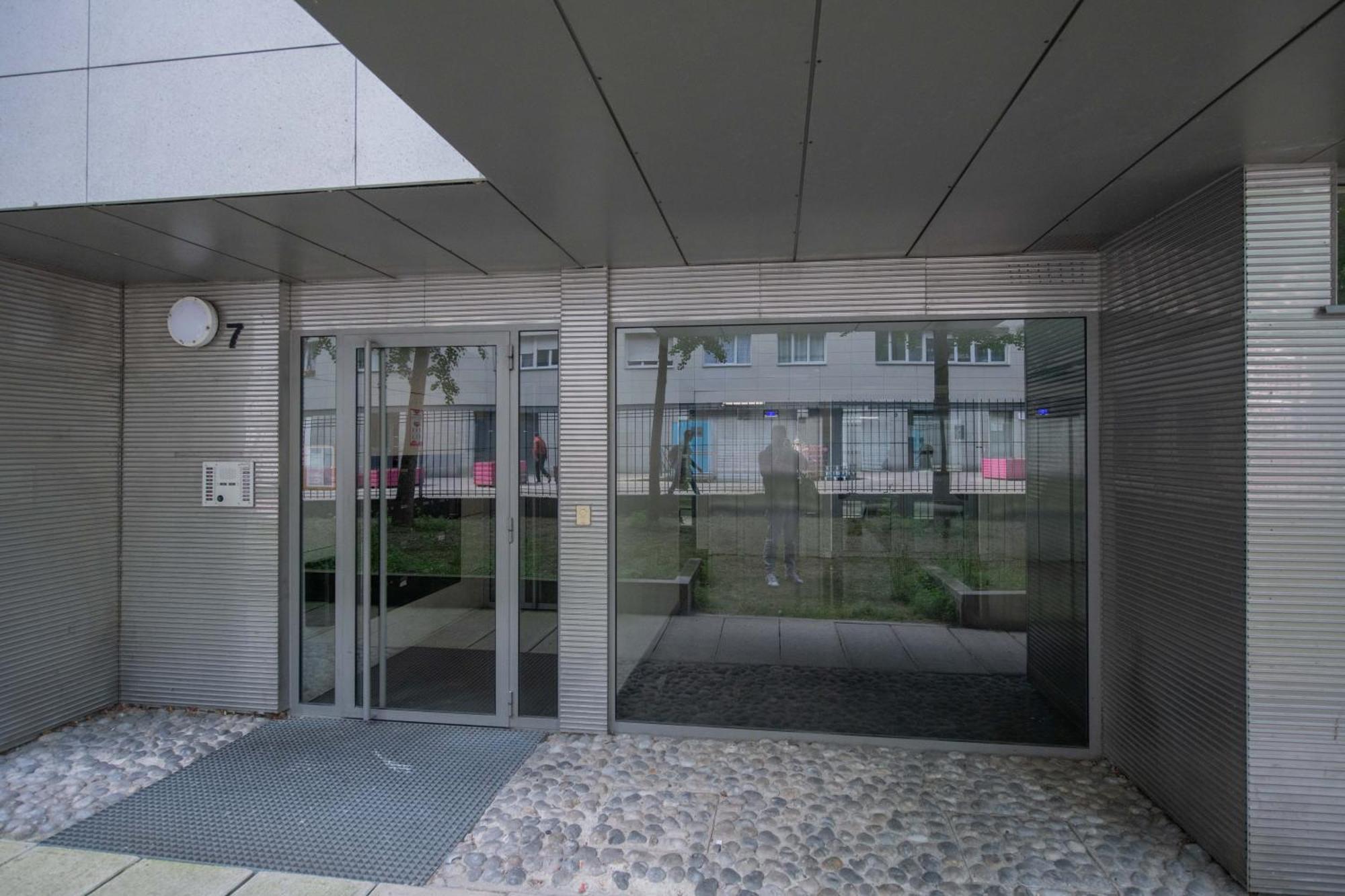Excellent Apartment For Familly Clichy Luaran gambar